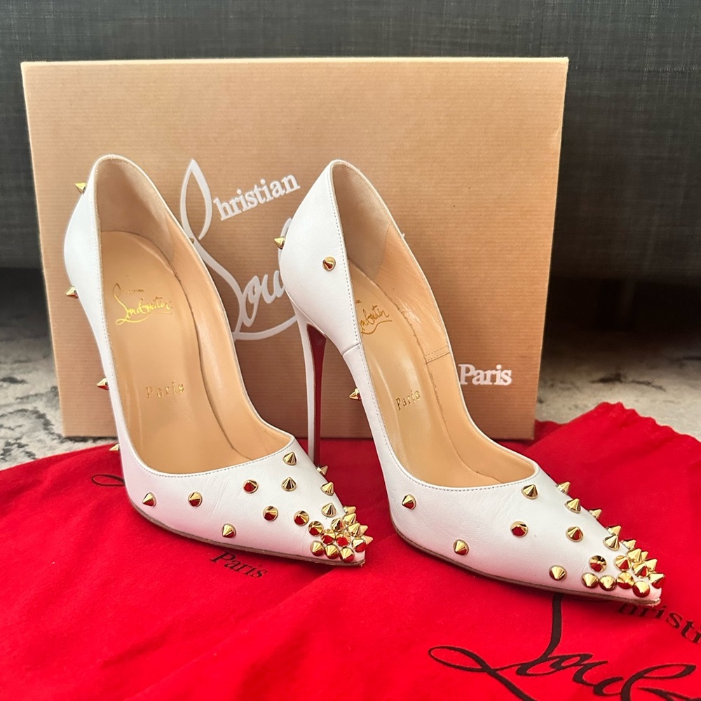 Christian Louboutin
Christian Louboutin White Leather Degraspike